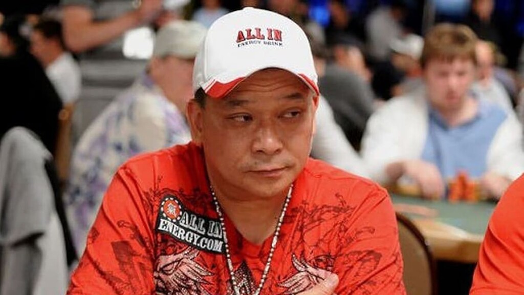 Le joueur de Poker Johnny Chan